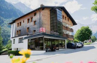 Gewerbeimmobilie kaufen in Unmittelbar Neben Dem Golfplatz, Der Dorfbahn Und Dem Naturbadesee., 6708 Brand, Alpines Design-Juwel im Brandnertal: Etabliertes 4-Sterne-Garni-Hotel in Absoluter Spitzenlage zu Verkaufen - Mitarbeiterhaus und Verkaufslokal Inklusive!
