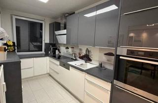 Wohnung kaufen in Schützenstraße, 6020 Innsbruck, Schöne 3-Zimmer-Wohnung mit sonnigem Balkon und TG-Abstellplatz