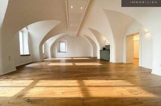Büro zu mieten in Hauptplatz, 8010 Graz, | Attraktive Bürofläche | 1. OG | Ca. 90M² | Vielseitig Nutzbar | 1 Offener Büroraum | Teeküche | Innenstadt| Hauptplatz | Top Lage