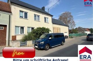 Einfamilienhaus kaufen in 2144 Altlichtenwarth, NEU: Viel Platz für Familie, Hobby und Werkstatt – Einfamilienhaus mit 4 Garagen und neuem Dach