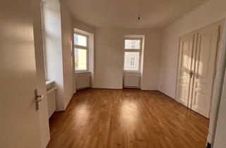 Wohnung kaufen in 1140 Wien, Gut angelegte 4-Zimmer Eckwohnung mit Blick auf den Matznerpark