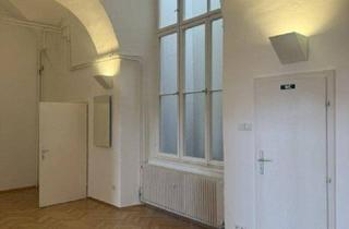 Büro zu mieten in Hofgasse, 8010 Graz, Urbane Rarität: Hofgasse Ecke Sporgasse: wunderschön saniertes Büro 175m², 6 Zimmer, 1. Etage, 2.448€ Miete in 8010 Graz, Provisionsfrei