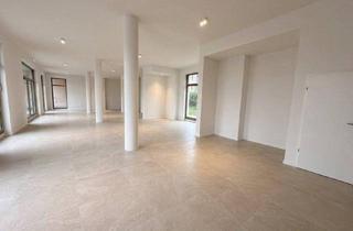 Gewerbeimmobilie kaufen in 3107 Sankt Pölten, Neues Geschäftslokal I 152m² Nutzfläche I 20,47m² Freifläche I Außenstellplätze I in St. Pölten