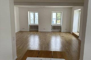 Wohnung kaufen in 2514 Traiskirchen, Großzügige Räumlichkeiten mit herrlicher Terrasse in ruhiger Wohnsiedlung