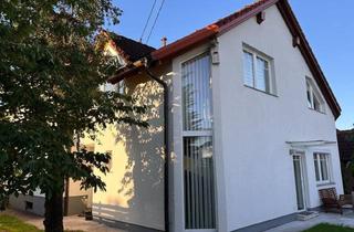 Haus kaufen in Edelmüllerstraße 30, 4061 Pasching, Exklusives Anwesen mit Altbau & Modernem Neubau - Perfekt Für Zwei Familien