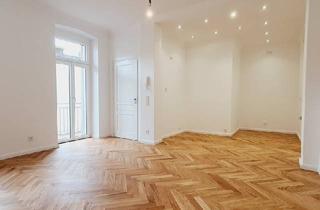 Wohnung kaufen in Hormayrgasse, 1170 Wien, ERSTBEZUG - Wunderschön sanierte Altbauwohnung mit BALKON und Lift - 2.Stock