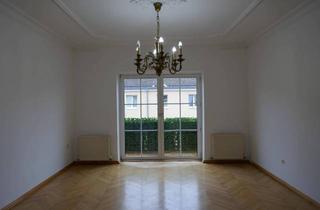 Wohnung kaufen in Hatschekstraße, 4840 Vöcklabruck, Große Wohnung in Mitte der Stadt