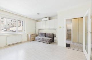 Wohnung kaufen in Gudrunstraße, 1100 Wien, geräumige 1 Zimmer Wohnung mit Klimaanlage und Aufzug in 1100 Wien