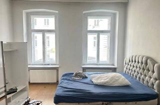 Wohnung kaufen in Habichergasse, 1160 Wien, Freundliche Wohnung mit Gastherme - Zimmer - Kabinett - Gang WC gegenüber