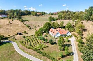 Haus kaufen in 8282 Loipersdorf bei Fürstenfeld, Exklusiver Vierkanthof in Bad Loipersdorf – Alleinlage, Pool, Wildgehege & 23.588 m² Grund