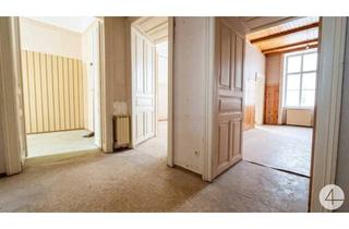 Wohnung kaufen in 1090 Wien, 180m zur U4 - sanierungsbedürftige 3-Zimmer-Altbauwohnung in ruhiger Innenhoflage