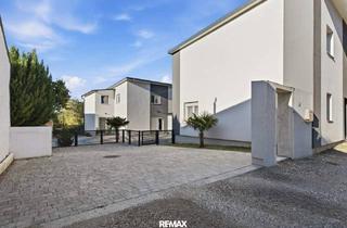 Haus kaufen in 2020 Hollabrunn, Urlaub zu Hause: Modernes Generationenhaus mit Pool & Palmen-Oase in Aspersdorf! Ideal für Familie, Beruf & Entspannung