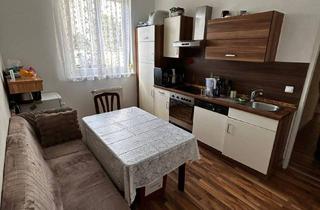 Wohnung mieten in Grazer Strasse 64, 2700 Wiener Neustadt, provisionsfreie, helle 3 Zimmer Wohnung in zentraler Lage mit Einbauküche ab 15.10.