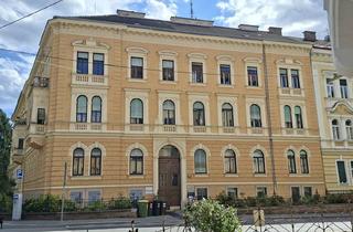 Wohnung kaufen in Humboldtstraße 30/2, 8010 Graz, Lage, Lage, Lage! Wg-Taugliche 4-Zimmer bei der Uni, am Fuße des Schlossbergs!