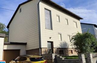 Bauernhäuser zu kaufen in Linz, Oö, 4052 Ansfelden, Leistbares Grundstück mit Zweigeschossigem Wohnhaus in Ansfelden.