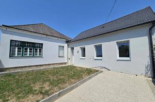 Haus kaufen in 2020 Hollabrunn, 2020 Schöngrabern: Neu sanierter Bungalow (entkerntes Althaus) mit großer Doppelgarage