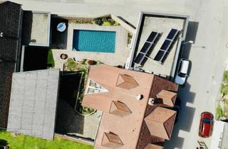 Haus kaufen in 7000 Sankt Georgen am Leithagebirge, Koffer packen & einziehen. Tolles Stadthaus mit großzügigem Wellnessbereich, Klimaanlagen, Solar am Dach & geringen Fixkosten.