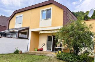 Reihenhaus kaufen in 2640 Gloggnitz, Tolle, zentrumsnahe Lage! Reihenhaus mit Keller und Garage!