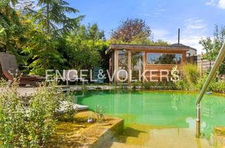 Haus kaufen in 2102 Hagenbrunn, Mehrgenerationen-Wohntraum: Großzügiges Anwesen mit Schwimmteich und Gartensauna