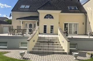Villen zu kaufen in 2512 Tribuswinkel, Komplett modernisierte Villa mit Garten, Terrasse & Garage