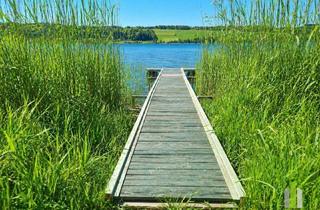 Grundstück zu kaufen in 5163 Mattsee, Am Obertrumer See: Badegrundstück mit Steg, Boje & Weinfass!