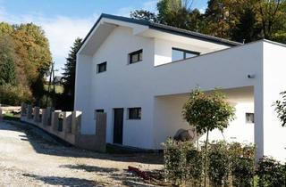 Einfamilienhaus kaufen in 8144 Lieboch, Modernes Wohnen mit Pool am Waldrand!