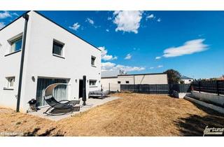 Doppelhaushälfte kaufen in 2731 Urschendorf, **Preis reduziert** Modernes Wohnen auf zwei Ebenen – 6 Zimmer und 175 m² Garten