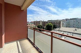 Wohnung kaufen in 1100 Wien, Helle 2-Zimmer-Wohnung mit Loggia und guter Anbindung