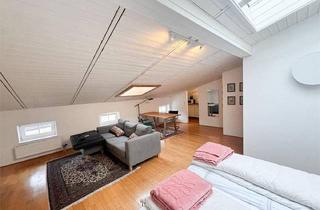 Loft mieten in Pfeiffergasse, 5020 Salzburg, Top gepflegte Dachgeschoßwohnung mitten in der Altstadt von Salzburg