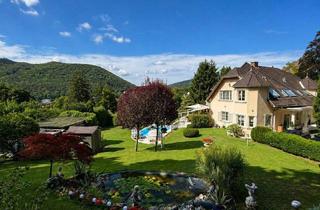 Einfamilienhaus kaufen in 2371 Hinterbrühl, EINZIGARTIGE RESIDENZ IN DER NATUR - 301 m² Wohnfläche, Garten, Wald und Terrassen mit Pool!