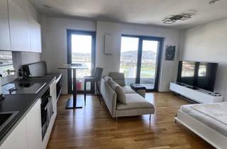 Wohnung mieten in Wildbergstraße, 4040 Linz, Vollmöblierte Microflat im 19. Stock des Bruckner Towers