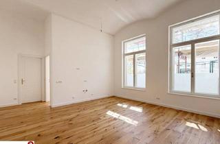 Wohnung kaufen in 2340 Mödling, Großzügige 2-Zimmer-Altbauwohnung mit Charmantem Gewölbe