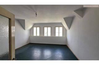Wohnung kaufen in Magdalenenstraße, 1060 Wien, Sanierungsbedürftige DG-Wohnung mit Potential (bis 215m²) - Nähe U3 und U4