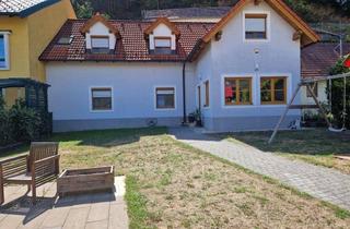 Einfamilienhaus kaufen in 3541 Imbach, SOLIDES, LEISTBARES WOHNHAUS MIT CARPORT UND LAUBE IN BEGEHRTER, NATURNAHER WOHNLAGE DIREKT AM WASSER IN TRAUMHAFTER AUSSICHTSLAGE AN DER KREMS