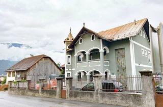 Haus kaufen in 6170 Zirl, Wohnhaus mit 2 Einheiten auf großem Grundstück in Zirl.