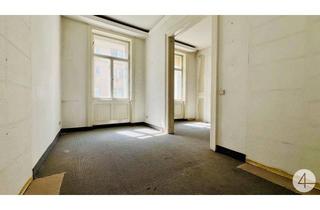Wohnung kaufen in 1090 Wien, Sanierungsbedürftige 2-Zimmer-Altbauwohnung im Alsergrund