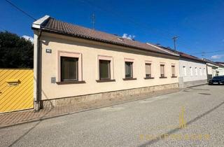 Einfamilienhaus kaufen in 2620 Neunkirchen, Großzügiges Einfamilienhaus mit Garten & Pool in Neunkirchen – Renovierungsbedarf!
