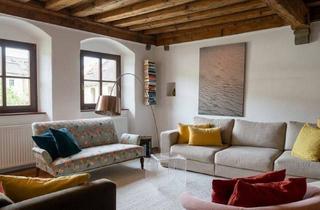 Haus kaufen in 3340 Waidhofen an der Ybbs, Historisches Stadthaus mit Denkmalschutz | 270 m² | Holzdecke 1556 | Terrasse mit Schlossblick | Waidhofen an der Ybbs