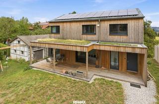 Einfamilienhaus kaufen in 4212 Neumarkt im Mühlkreis, Neuwertiges Einfamilienhaus mit überdachter Terrasse und großzügiger Garage