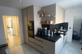 Wohnung kaufen in Mappesgasse 4/2, 2320 Schwechat, Sanierte 4-Zimmer-Wohnung mit Balkon in Schwechat
