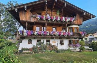 Mehrfamilienhaus kaufen in 6212 Maurach, Großes Gepflegtes Traditionelles Tirolerhaus mit 4 Wohneinheiten am Achensee.