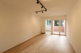 Wohnung mieten in Roseggerstraße, 5020 Salzburg, Generalsanierte Garconniere mit Loggia, separater Küche und Abstellraum.