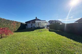 Haus kaufen in Krautgartenweg, 2522 Oberwaltersdorf, "Bungalow mit PrivatPOOL auf ca. 965 m² Grundstück!"