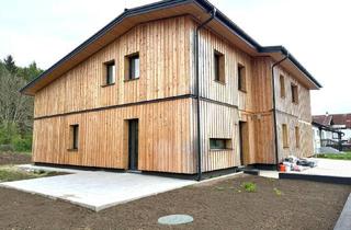 Haus kaufen in Kapellenweg, 3443 Kogl, “Idyllische Smart-Residenz im Wald mit Pool!”