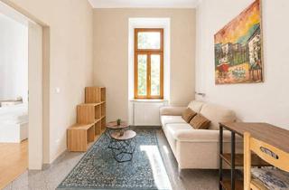 Wohnung kaufen in Musterstrasse, 1080 Wien, ,,2-Zimmer-Altbaujuwel nahe Rathaus – Wiener Charme inklusive,,