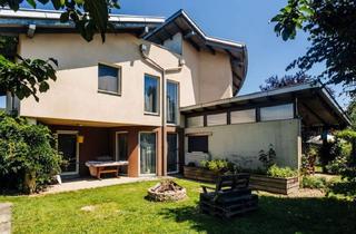 Einfamilienhaus kaufen in Auweg, 8225 Pöllau, Zentral Wohnen, Komfortabel Leben - Familienhaus mit Photovoltaik und Viel Platz!