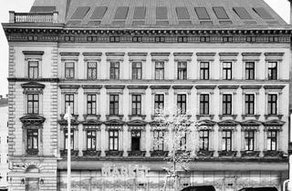 Anlageobjekt in Mariahifer Straße, 1150 Wien, Entwicklungspotenzial - Rohdachboden Für Bewilligten Dg-Ausbau in Ansprechendem Gründerzeithaus!