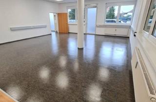 Büro zu mieten in Straßganger Straße, 8054 Graz, Rund 460 m² Große Lichtdurchflutete Bürofläche (Barrierefrei!) in Zentraler und Frequentierter Lage im Grazer Bezirk Strassgang