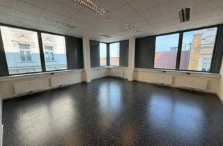 Büro zu mieten in 3100 Sankt Pölten, Neuwertiges Büro/Praxis I in St. Pölten I ca. 267m² I nähe Bahnhof I Top Lage I Lift