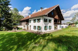 Bauernhäuser zu kaufen in 4890 Weißenkirchen im Attergau, Landidylle nähe Attersee!Traditionelles Bauernhaus im Attergau